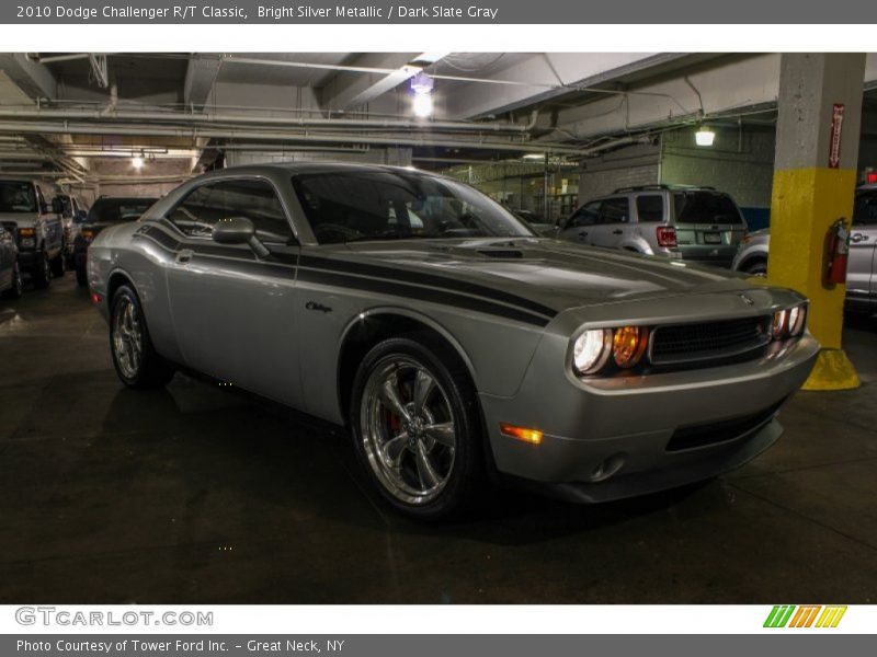 Bright Silver Metallic / Dark Slate Gray 2010 Dodge Challenger R/T Classic