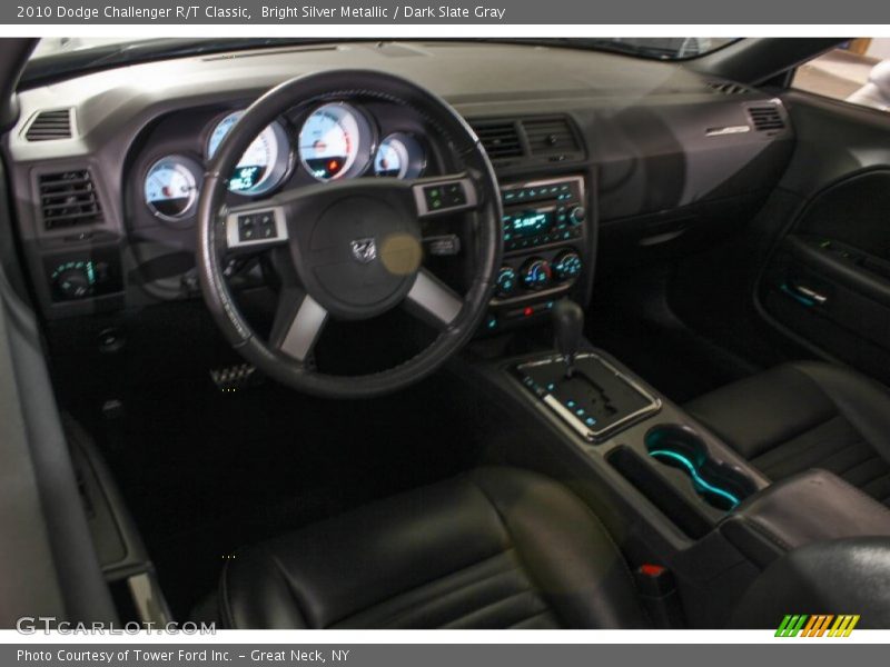 Bright Silver Metallic / Dark Slate Gray 2010 Dodge Challenger R/T Classic