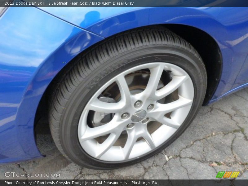 Blue Streak Pearl Coat / Black/Light Diesel Gray 2013 Dodge Dart SXT