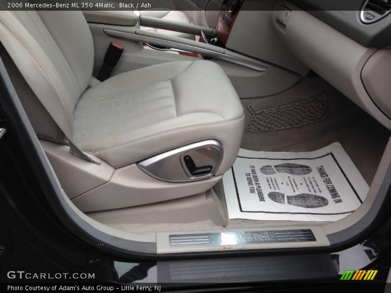 Black / Ash 2006 Mercedes-Benz ML 350 4Matic