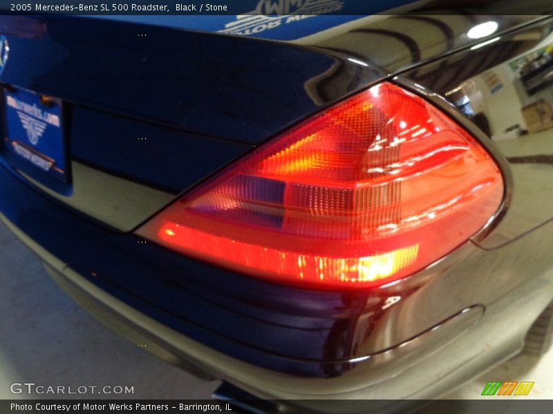 Black / Stone 2005 Mercedes-Benz SL 500 Roadster