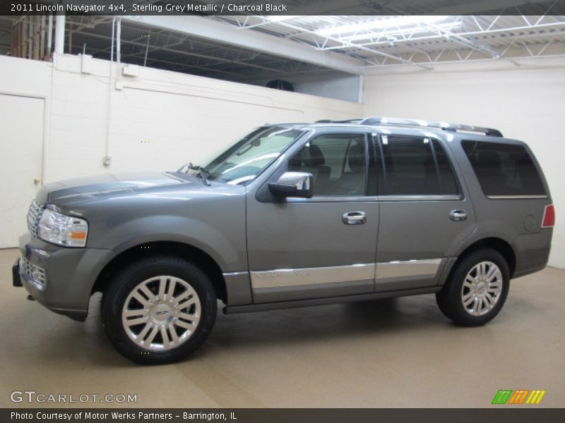 Sterling Grey Metallic / Charcoal Black 2011 Lincoln Navigator 4x4