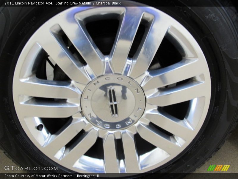 Sterling Grey Metallic / Charcoal Black 2011 Lincoln Navigator 4x4