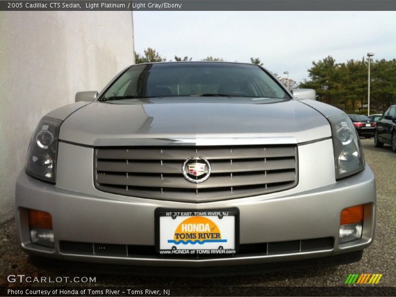Light Platinum / Light Gray/Ebony 2005 Cadillac CTS Sedan