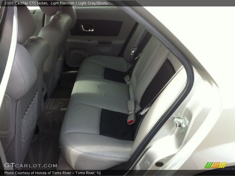 Light Platinum / Light Gray/Ebony 2005 Cadillac CTS Sedan