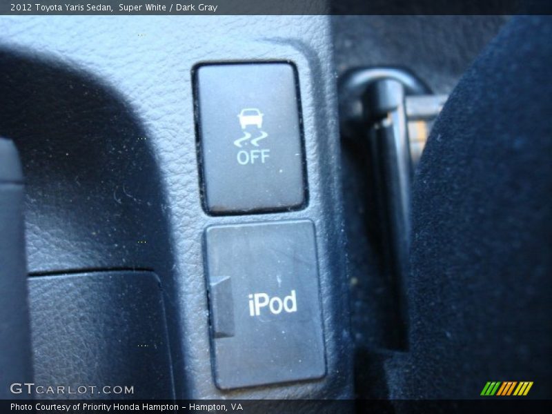 Super White / Dark Gray 2012 Toyota Yaris Sedan