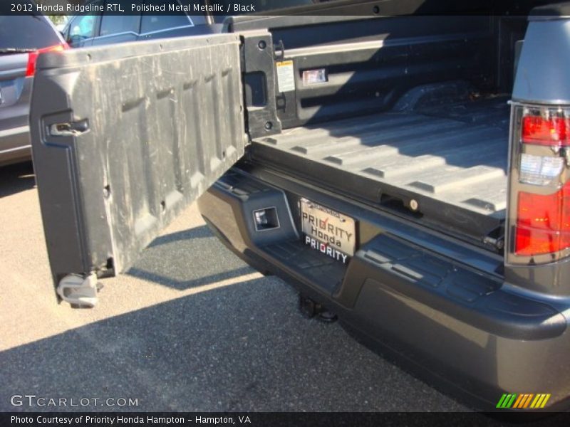 Polished Metal Metallic / Black 2012 Honda Ridgeline RTL