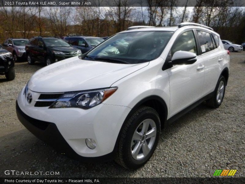 Super White / Ash 2013 Toyota RAV4 XLE AWD
