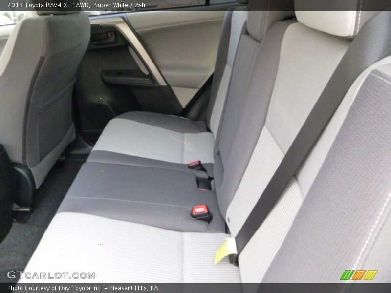 Super White / Ash 2013 Toyota RAV4 XLE AWD