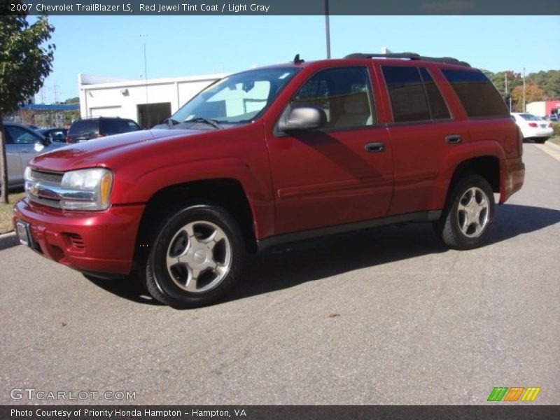 Red Jewel Tint Coat / Light Gray 2007 Chevrolet TrailBlazer LS