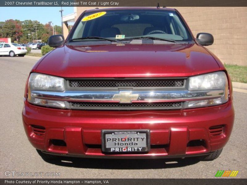 Red Jewel Tint Coat / Light Gray 2007 Chevrolet TrailBlazer LS