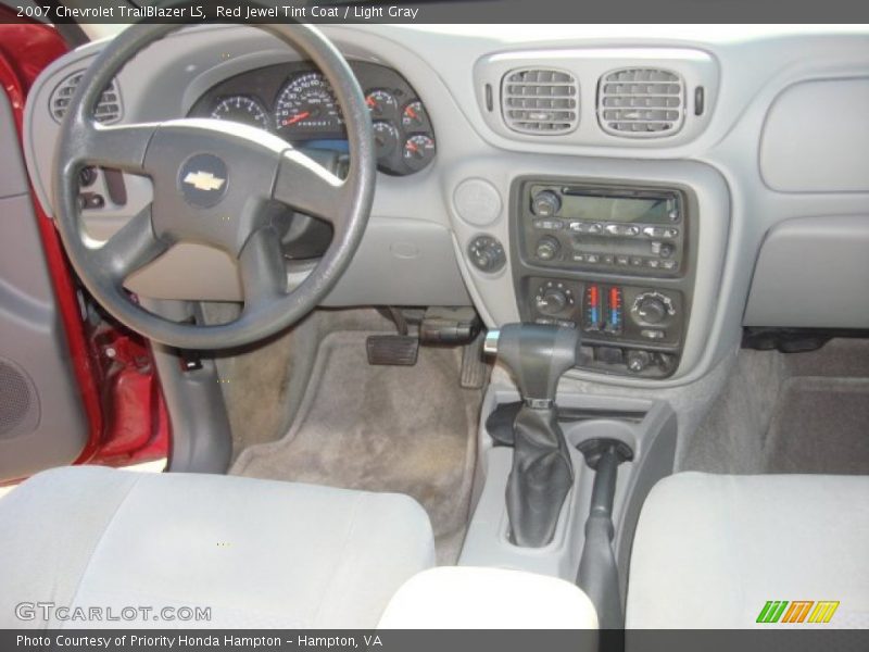 Red Jewel Tint Coat / Light Gray 2007 Chevrolet TrailBlazer LS