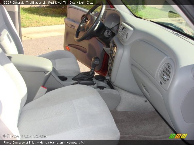 Red Jewel Tint Coat / Light Gray 2007 Chevrolet TrailBlazer LS