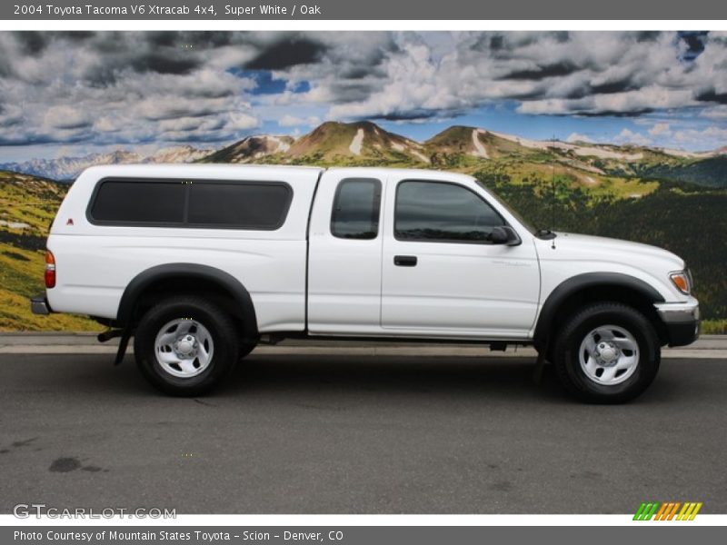 Super White / Oak 2004 Toyota Tacoma V6 Xtracab 4x4
