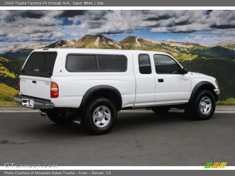 Super White / Oak 2004 Toyota Tacoma V6 Xtracab 4x4