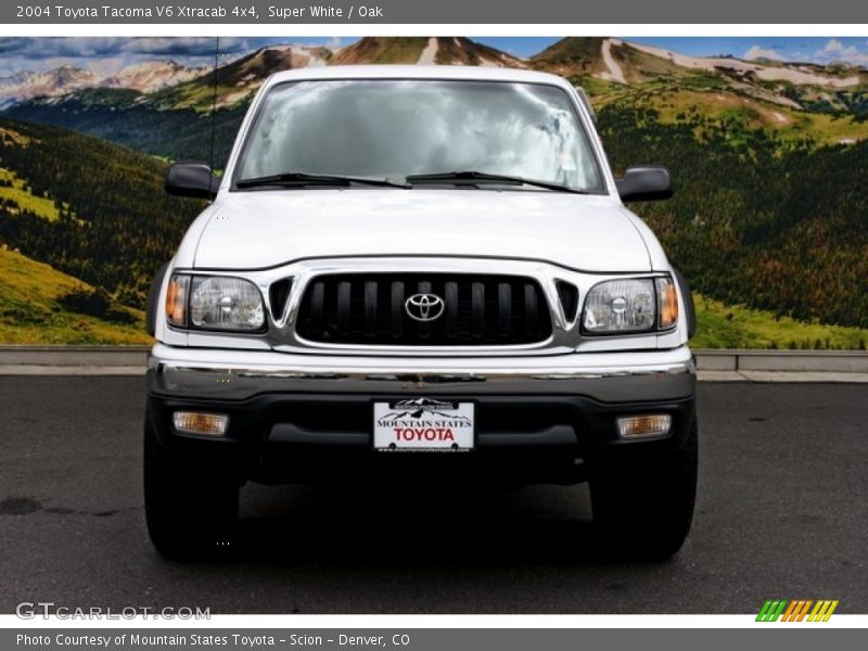 Super White / Oak 2004 Toyota Tacoma V6 Xtracab 4x4