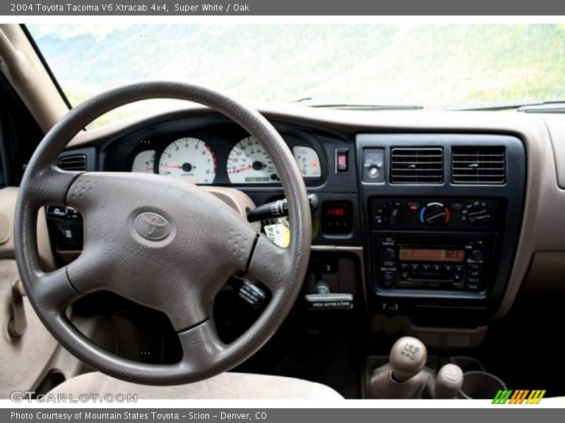 Super White / Oak 2004 Toyota Tacoma V6 Xtracab 4x4