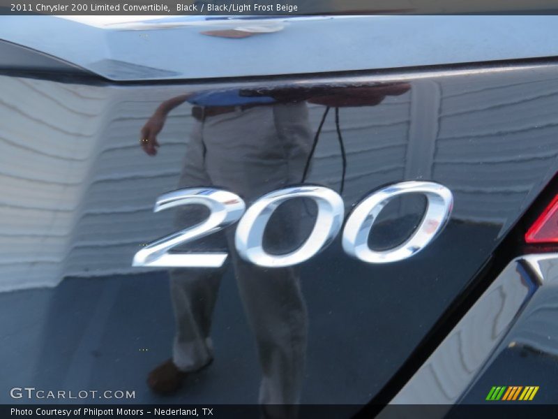 Black / Black/Light Frost Beige 2011 Chrysler 200 Limited Convertible