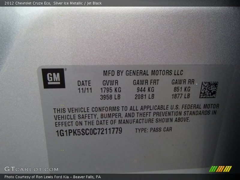 Silver Ice Metallic / Jet Black 2012 Chevrolet Cruze Eco