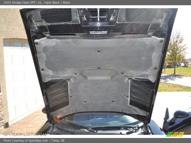 Viper Black / Black 2003 Dodge Viper SRT-10