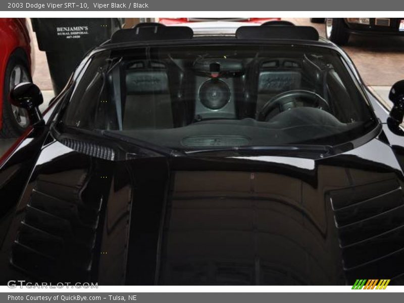 Viper Black / Black 2003 Dodge Viper SRT-10