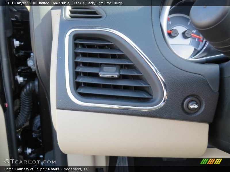 Black / Black/Light Frost Beige 2011 Chrysler 200 Limited Convertible