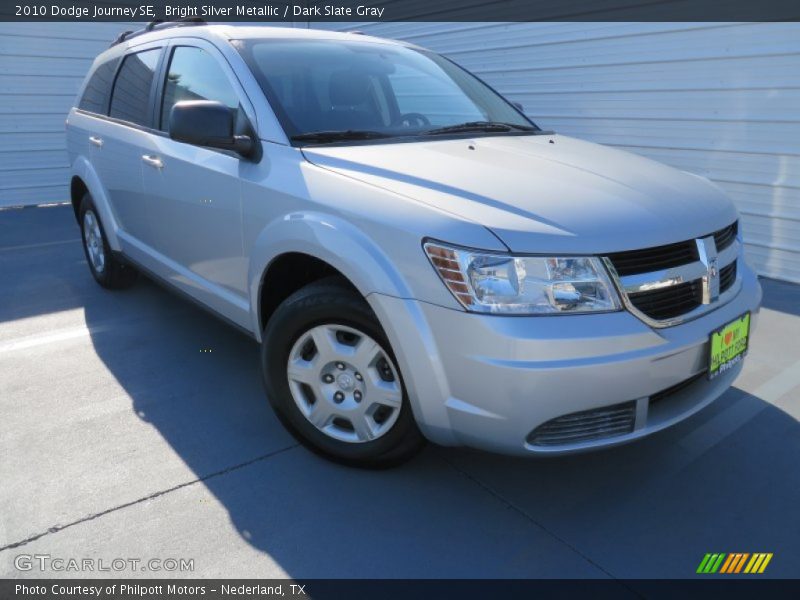 Bright Silver Metallic / Dark Slate Gray 2010 Dodge Journey SE