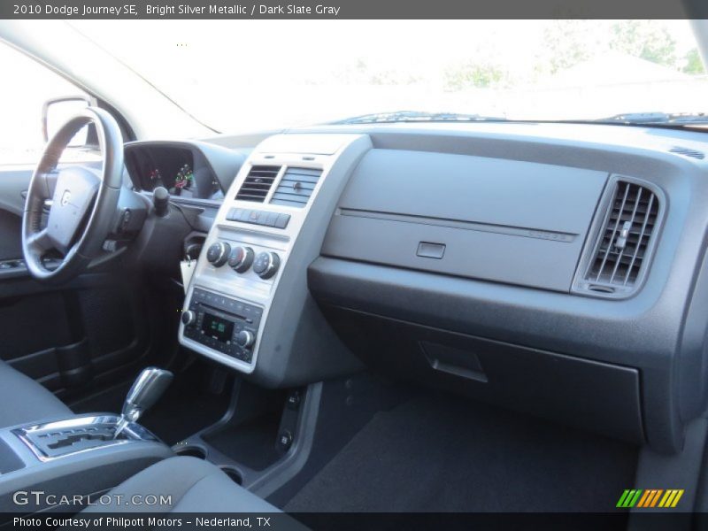 Bright Silver Metallic / Dark Slate Gray 2010 Dodge Journey SE