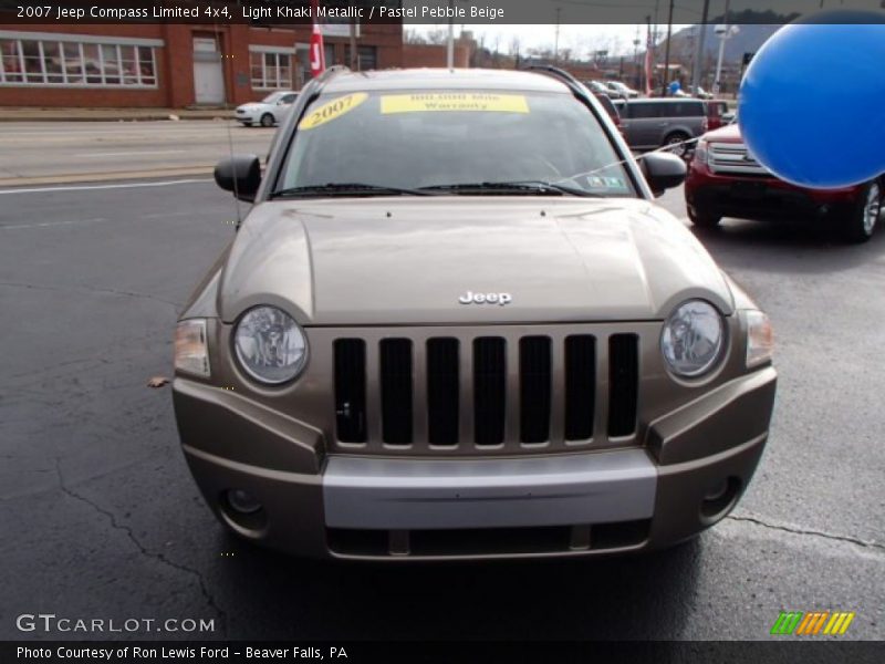 Light Khaki Metallic / Pastel Pebble Beige 2007 Jeep Compass Limited 4x4