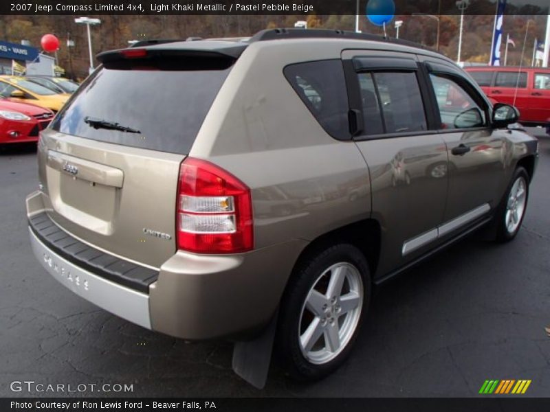Light Khaki Metallic / Pastel Pebble Beige 2007 Jeep Compass Limited 4x4