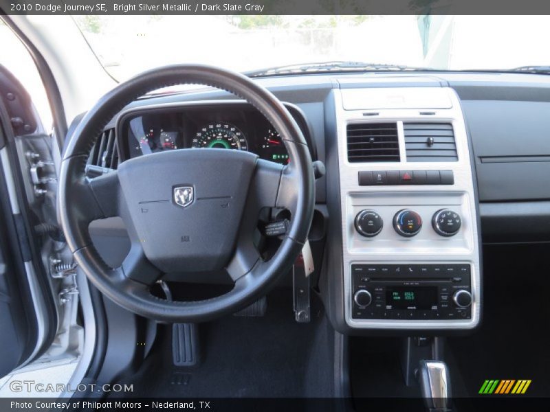 Bright Silver Metallic / Dark Slate Gray 2010 Dodge Journey SE