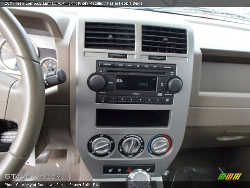 Light Khaki Metallic / Pastel Pebble Beige 2007 Jeep Compass Limited 4x4