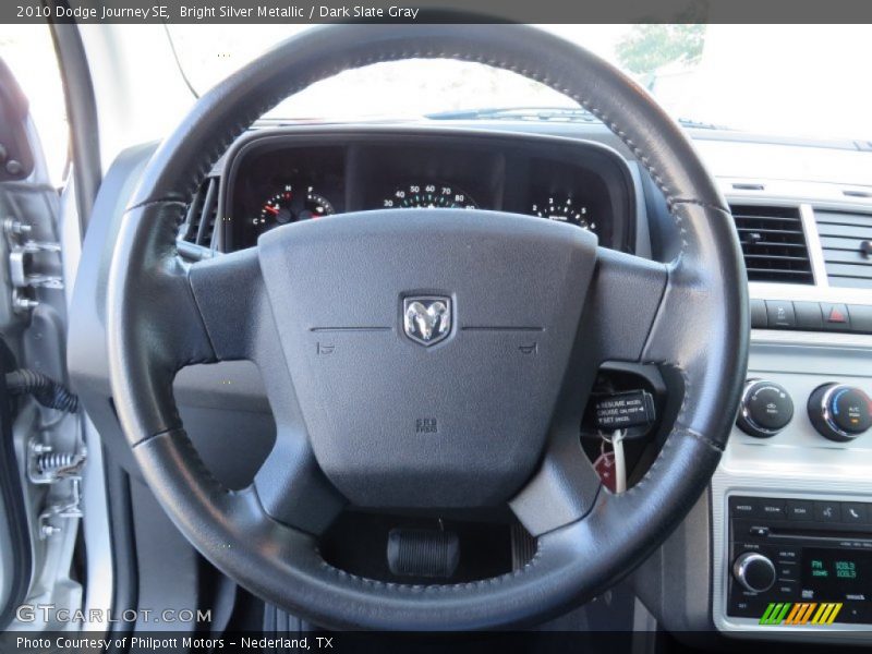 Bright Silver Metallic / Dark Slate Gray 2010 Dodge Journey SE