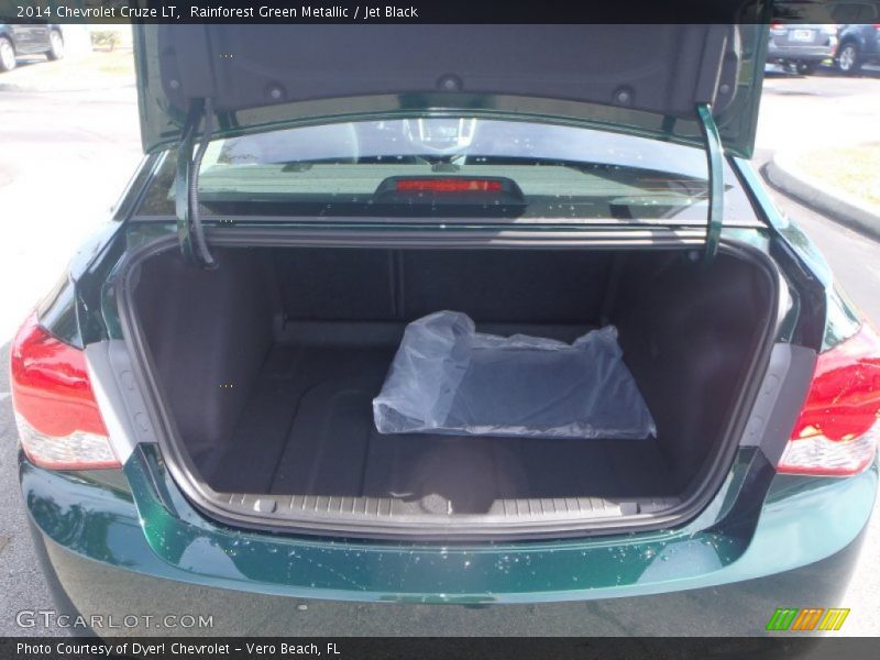 Rainforest Green Metallic / Jet Black 2014 Chevrolet Cruze LT