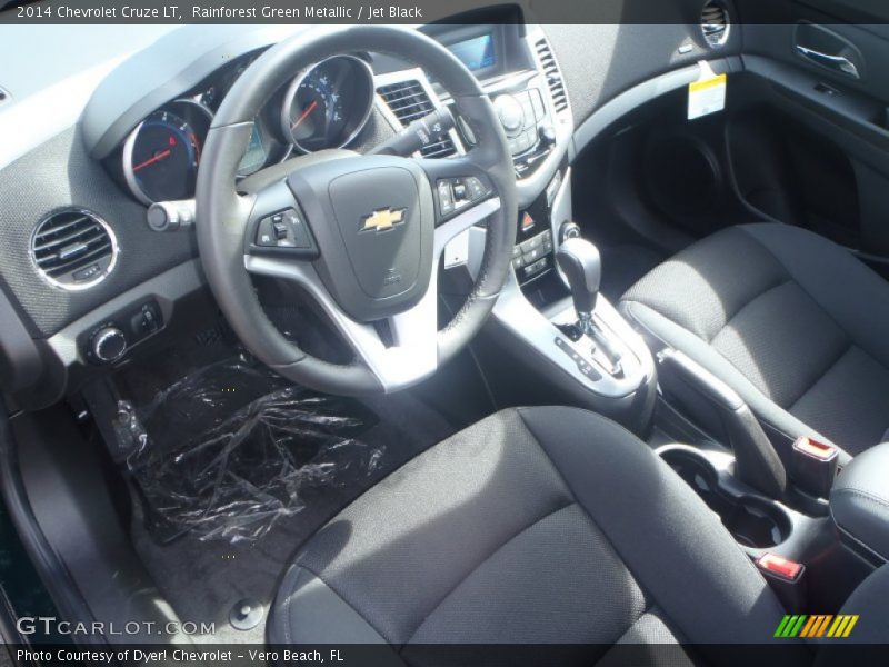 Rainforest Green Metallic / Jet Black 2014 Chevrolet Cruze LT