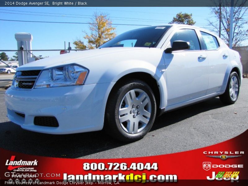 Bright White / Black 2014 Dodge Avenger SE