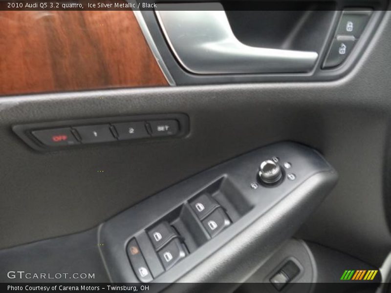 Ice Silver Metallic / Black 2010 Audi Q5 3.2 quattro