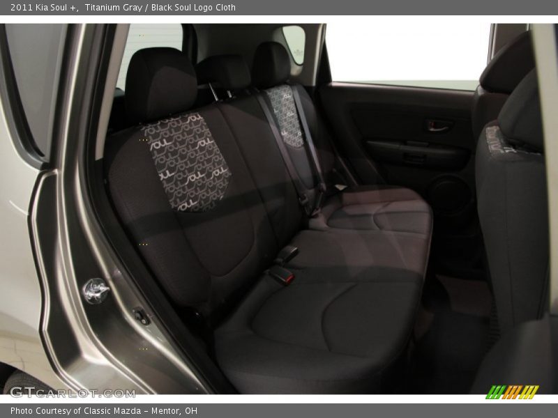 Titanium Gray / Black Soul Logo Cloth 2011 Kia Soul +