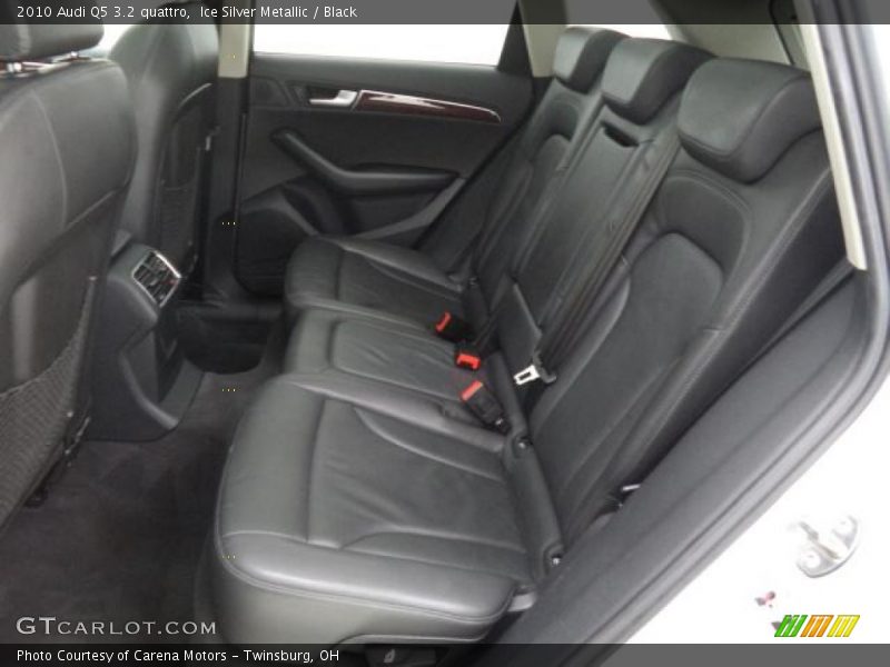 Ice Silver Metallic / Black 2010 Audi Q5 3.2 quattro