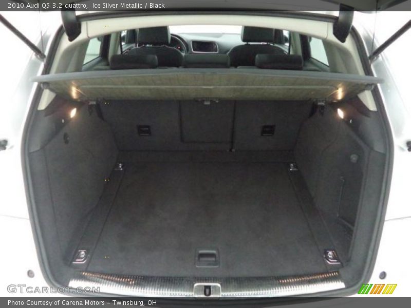 Ice Silver Metallic / Black 2010 Audi Q5 3.2 quattro