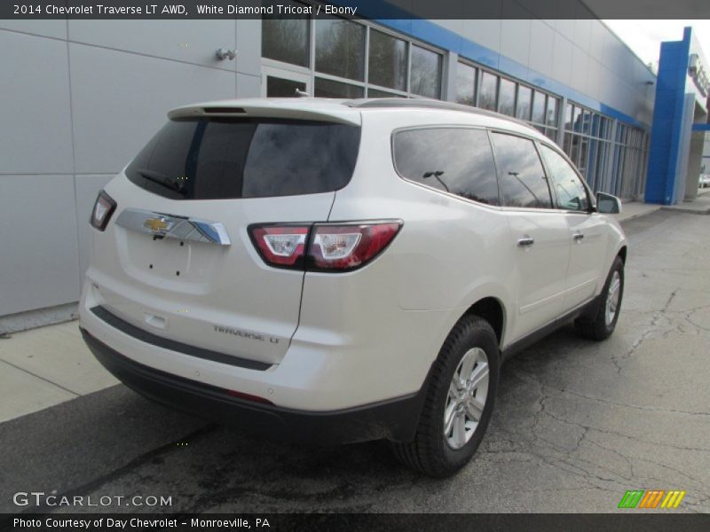 White Diamond Tricoat / Ebony 2014 Chevrolet Traverse LT AWD