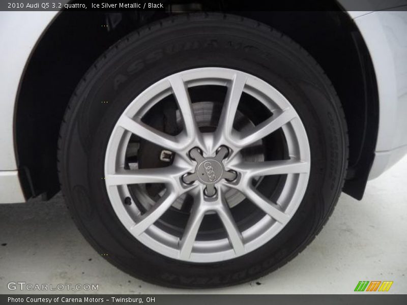 Ice Silver Metallic / Black 2010 Audi Q5 3.2 quattro
