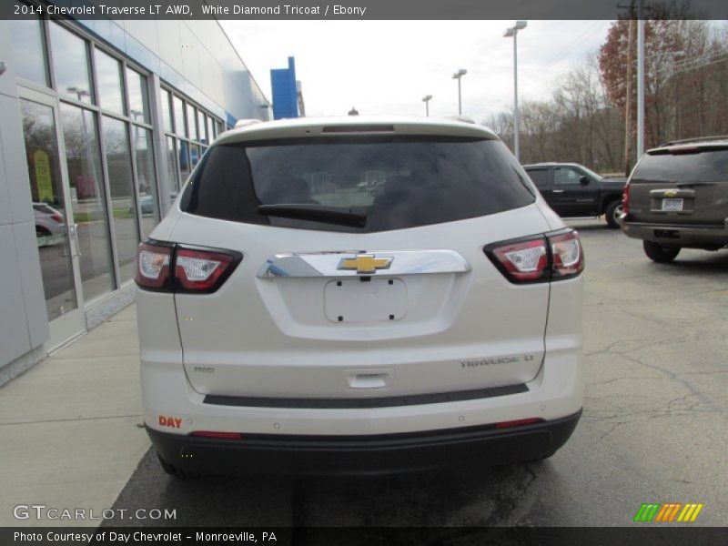 White Diamond Tricoat / Ebony 2014 Chevrolet Traverse LT AWD