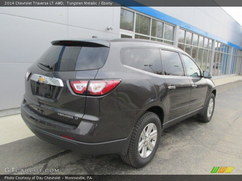 Tungsten Metallic / Ebony 2014 Chevrolet Traverse LT AWD