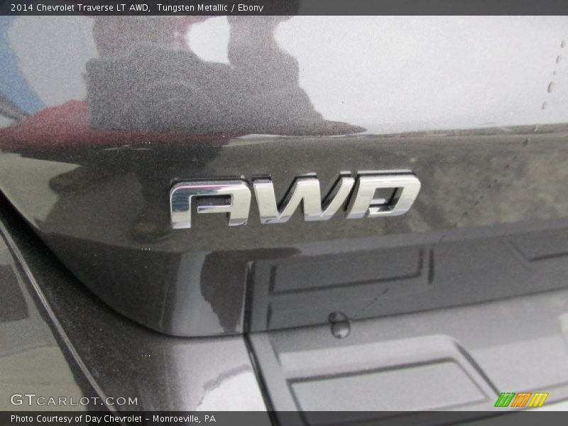 Tungsten Metallic / Ebony 2014 Chevrolet Traverse LT AWD