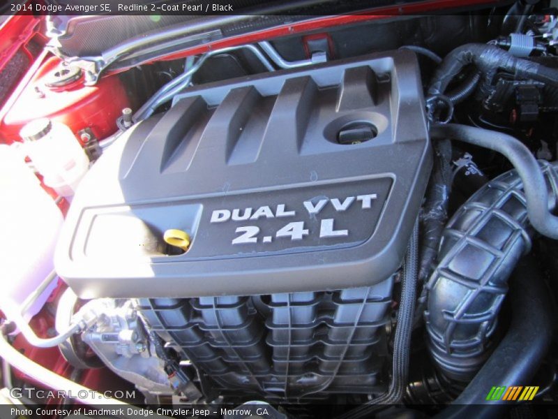 Redline 2-Coat Pearl / Black 2014 Dodge Avenger SE