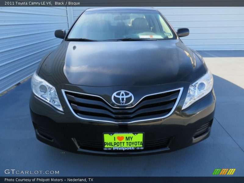 Black / Bisque 2011 Toyota Camry LE V6