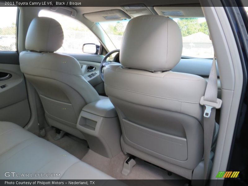 Black / Bisque 2011 Toyota Camry LE V6