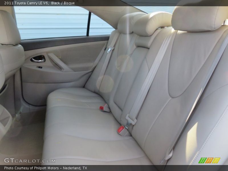 Black / Bisque 2011 Toyota Camry LE V6