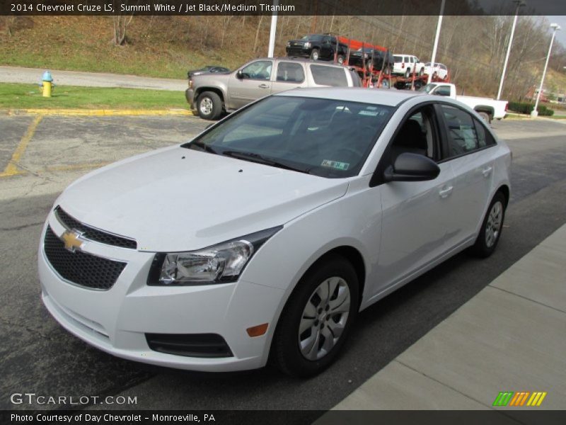 Summit White / Jet Black/Medium Titanium 2014 Chevrolet Cruze LS